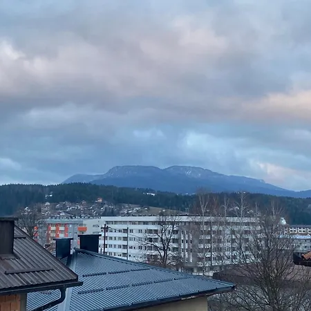 Orlovo Gnijezdo Pale