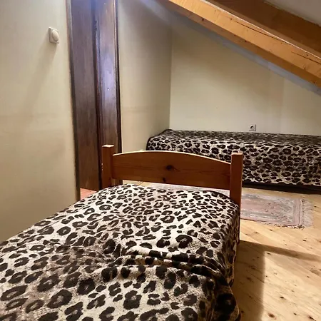 Orlovo Gnijezdo Apartment